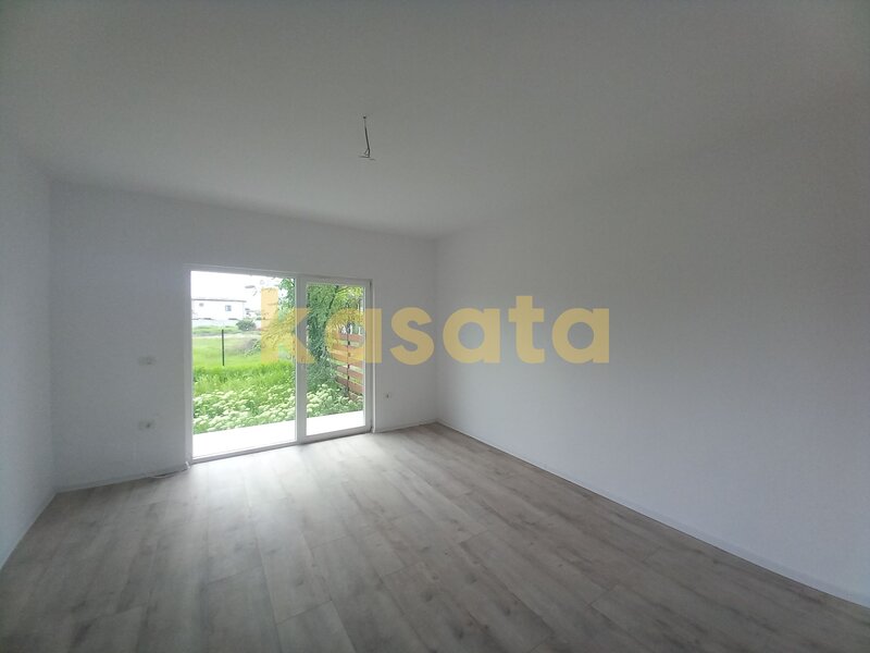 Duplex 140 mp + curte 200 mp | Bragadiru, Crisul Repede - Celofibrei