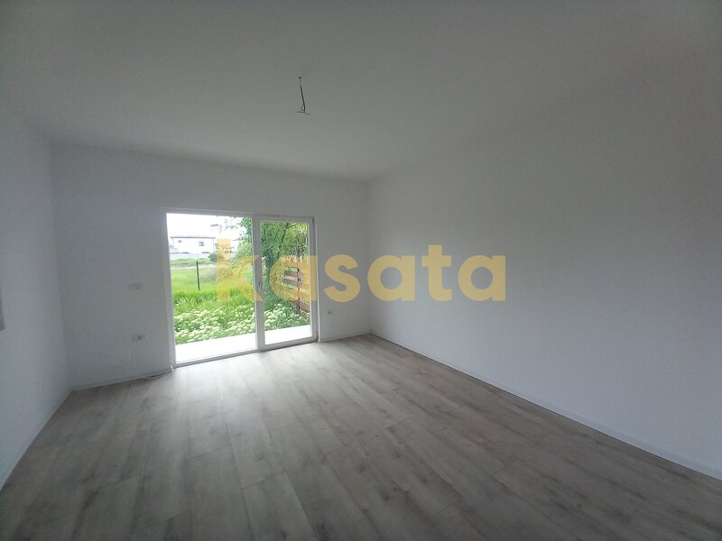 Duplex 140 mp + curte 200 mp | Bragadiru, Crisul Repede - Celofibrei